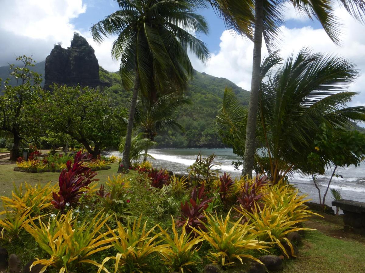 Fare Manutea Hotel Nuku Hiva Ngoại thất bức ảnh