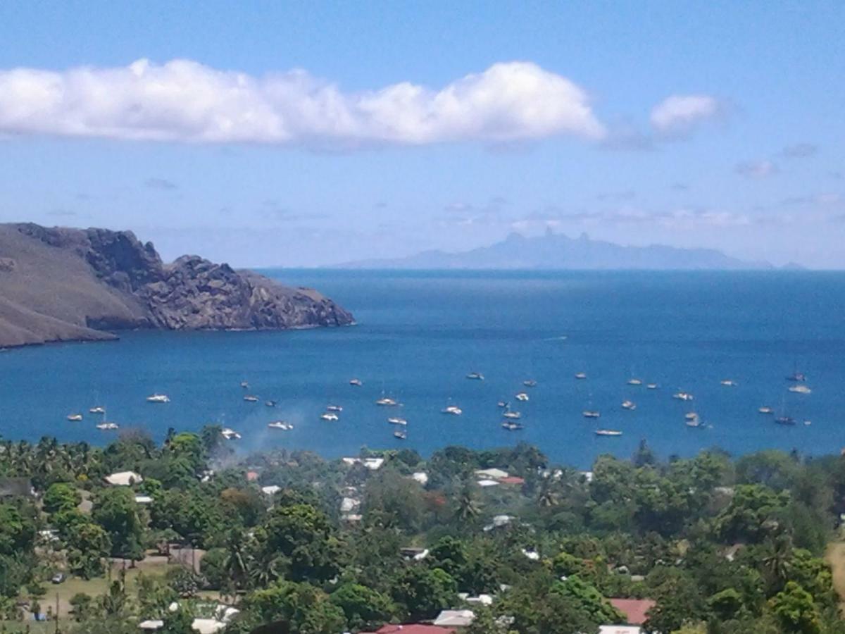 Fare Manutea Hotel Nuku Hiva Ngoại thất bức ảnh